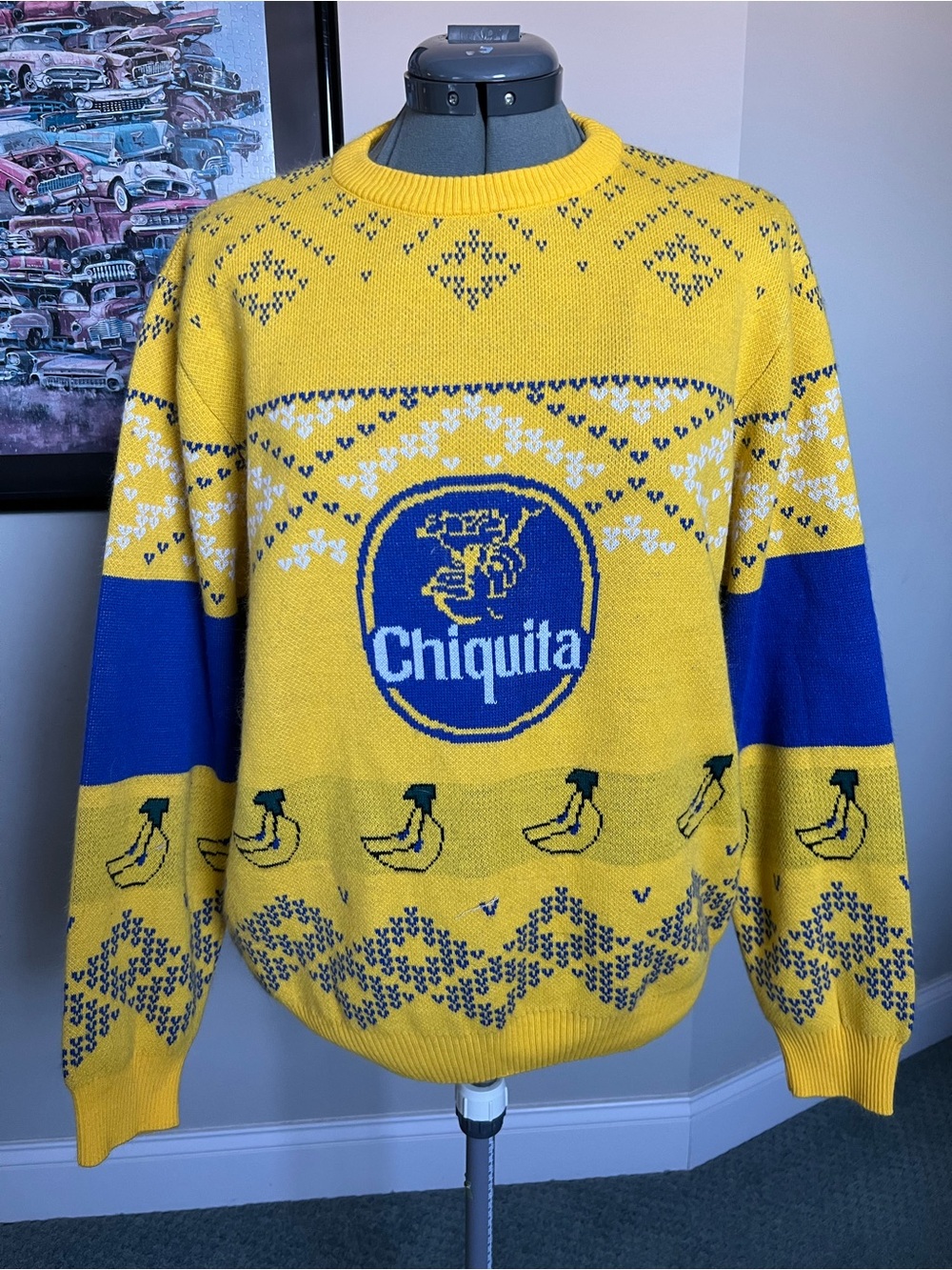 NWOT Chiquita Banana Yellow LIMITED EDITION #Sweater Logo Mens Or Womens Unisex